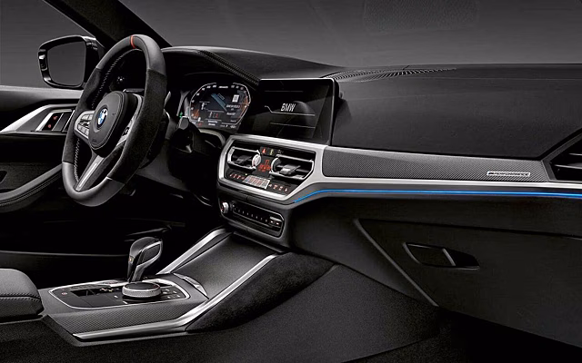 BMW анонсировала M340i xDrive 50 Jahre Edition от 6,2 млн рублей