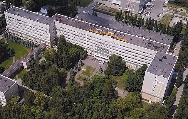 В Липецке продолжается ремонт областной больницы