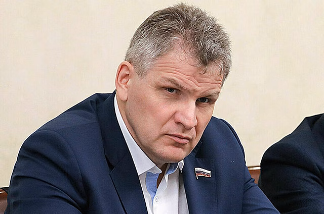 Депутат считает, что регионы должны сотрудничать в рамках скорой помощи