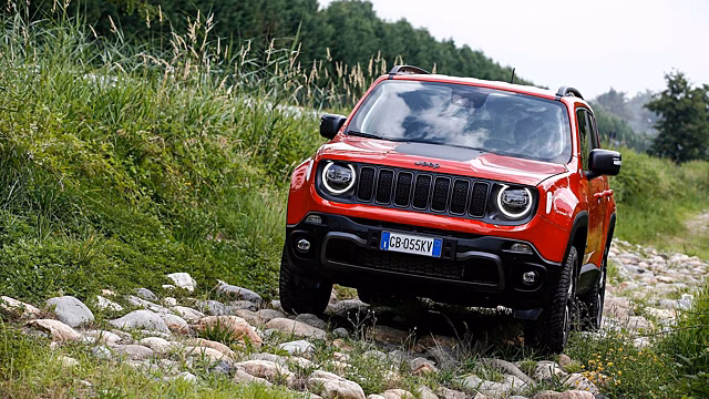 Jeep выпустит компактный гибрид на французских агрегатах