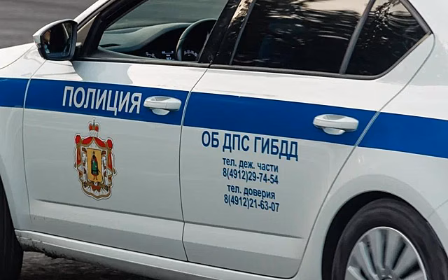 В Рязани грузовик насмерть сбил 19-летнего москвича