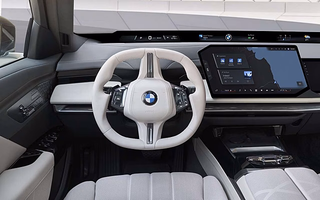 Гибрид роскоши и провокации: чем удивляет новый седан BMW