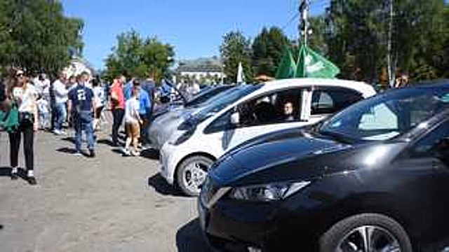В Вологде состоялась выставка электротранспорта