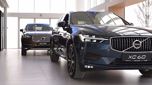 Volvo продолжил корректировку ценников не в пользу россиян