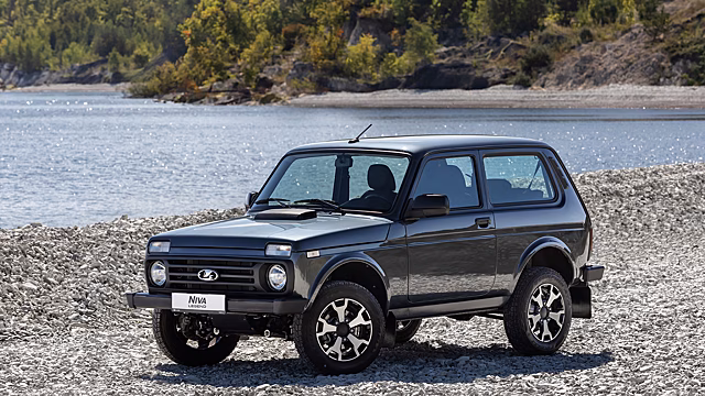 Вторая молодость: первый тест-драйв Lada Niva Legend с новым мотором