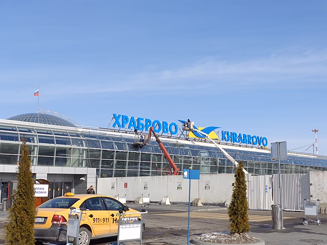 В «Храброво» пьяного калининградца не пустили в самолёт до Питера
