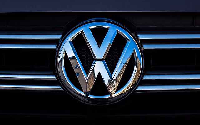Volkswagen Golf и T-Roc станут мощнее