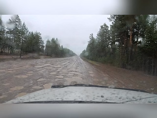 Грузовики и военная техника разбили «дорогу жизни» между Телембой и Читой