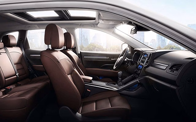 Новый Renault Koleos 2023 года предлагают в Москве за 4,55 млн рублей