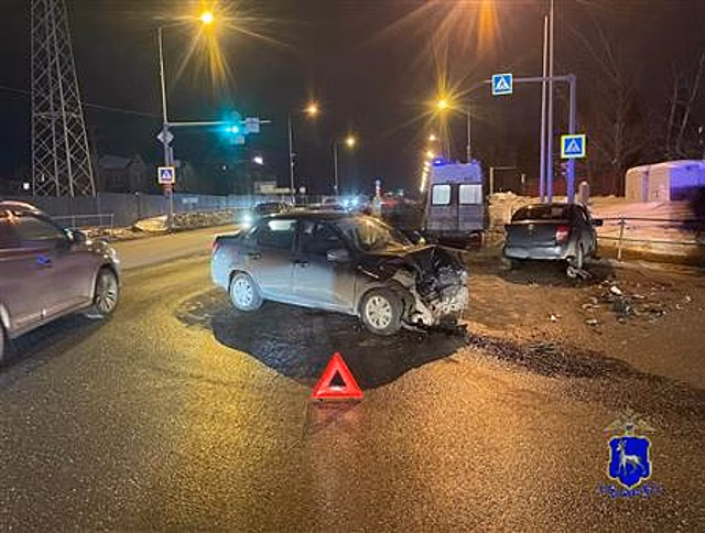 В Самаре в ДТП пострадали женщина и 7-летний ребенок