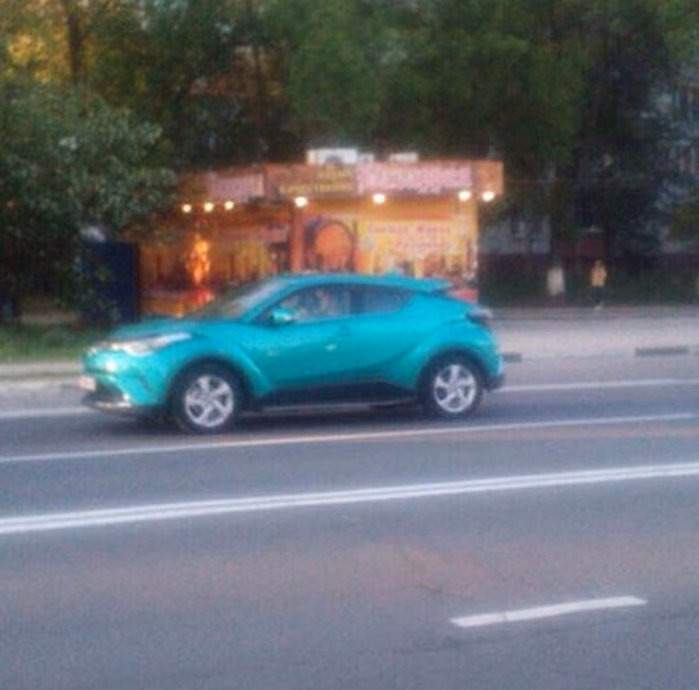 Toyota C-HR был замечен в России