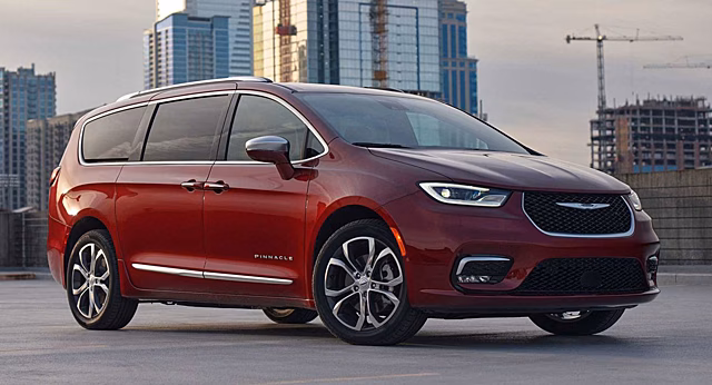 Chrysler Pacifica представили в новой версии с передним приводом