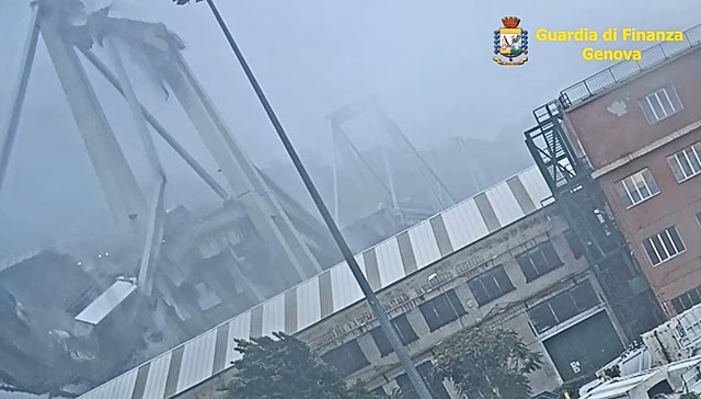 Итальянский прокурор рассекретил видео обрушения моста в Генуе