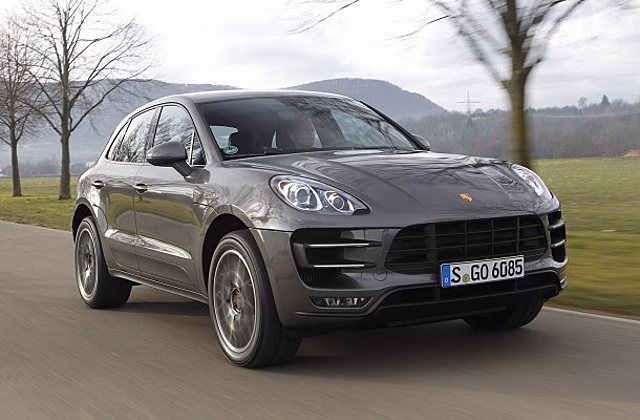 В России отзывают 3 тысячи Porsche Macan