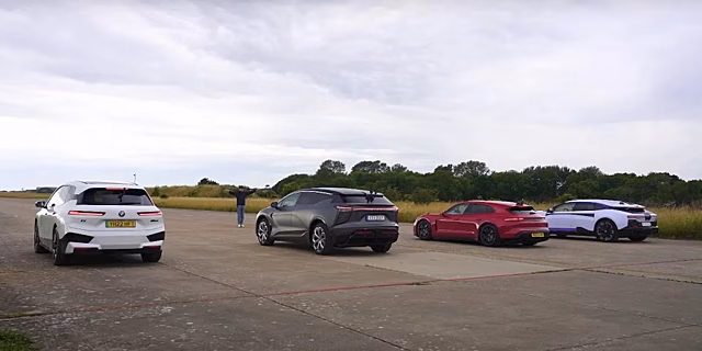 Немцы против китайцев: дрэг-заезд Porsche Taycan GTS и BMW iX против HiPhi Z и HiPhi X