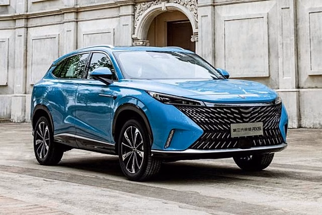 Зачем Volkswagen Tiguan, если на рынок выходит свежий кроссовер Roewe RX5