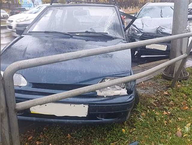 В Самаре злостный нарушитель ПДД спровоцировал ДТП на ул. Ново-Садовой