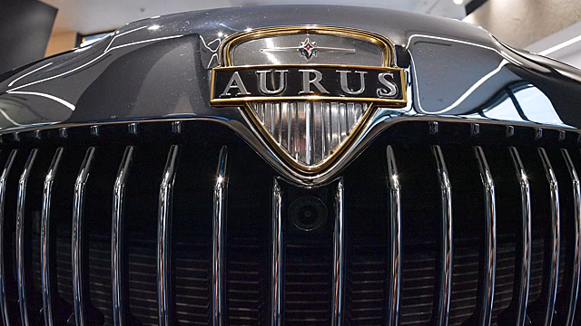 Дипломат рассказал, что новый султан Малайзии хочет купить российский Aurus