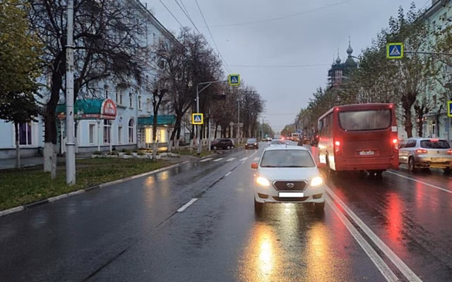 На улице Циолковского в Рязани Datsun сбил 42-летнюю женщину