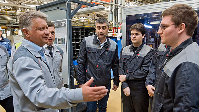 Как АвтоВАЗ сотрудничает с передовой инженерной школой "ГибридТех"