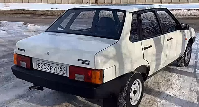 В Самаре обнаружили 30-летний ВАЗ-21099 с пробегом 27 километров
