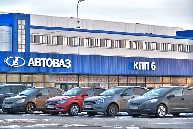 Lada Vesta вернулась на конвейер