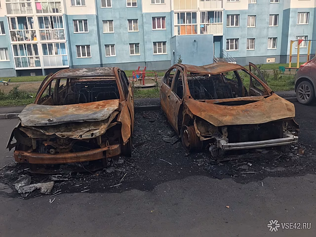 Сгоревшие машины и юридические проволочки помешали нормальной жизни кемеровчан