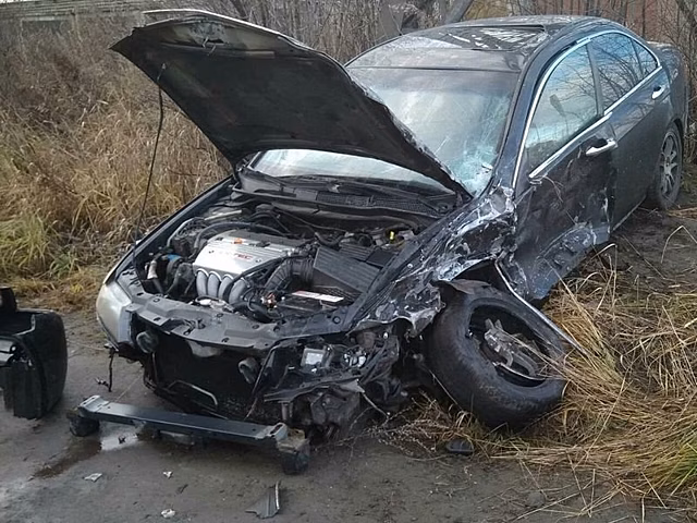 Жесткое ДТП в Петрозаводске: две иномарки смяло после столкновения 