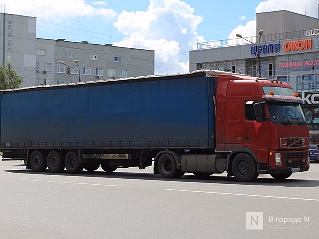 Шарангский водитель фуры погиб под завалами перевозимых досок