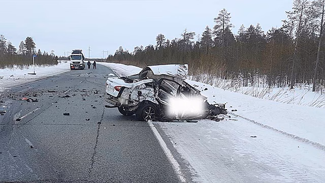 Погибшая в утренней аварии автоледи была медиком «скорой» Нового Уренгоя