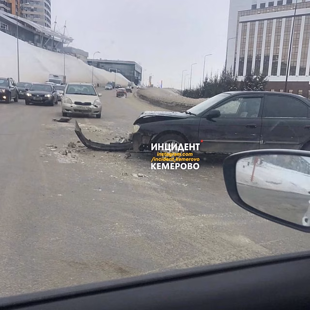 Полиция раскрыла подробности ДТП с пострадавшими на кемеровском проспекте
