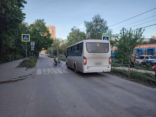 Автобус сбил десятилетнего ребенка в Рязани