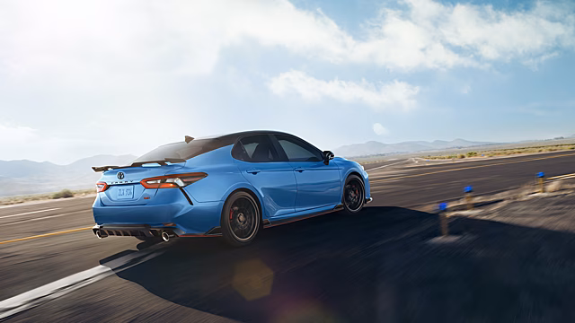 Toyota обновила Camry к 2022 модельному году