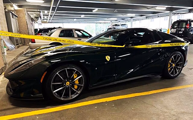 Угнали Ferrari, но оказались «под колпаком» благодаря Apple