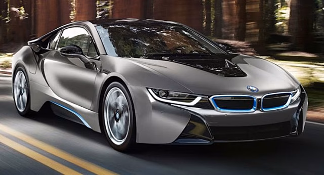 BMW i8 шокировал британскую полицию: гибридный спорткар разогнался до 228 км/ч