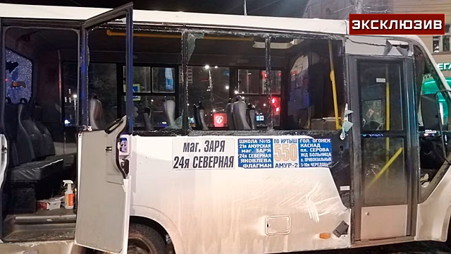 Очевидец рассказал подробности аварии с маршруткой в Омске