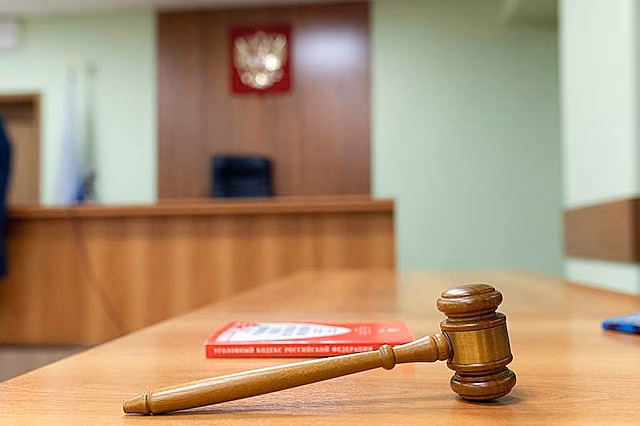Российского экс-судью отправили под домашний арест после ДТП с летальным исходом