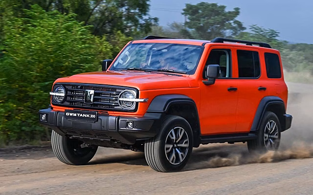 Почему водители предпочитают Tank 300 новому Toyota Land Cruiser 250?