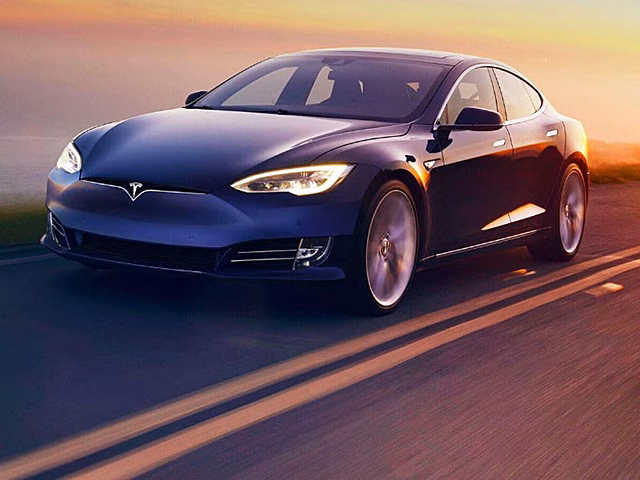 Tesla приближается к безубыточности
