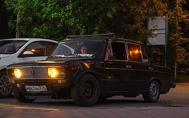 Все больше водителей отказываются от новых авто в пользу подержанной «классики»