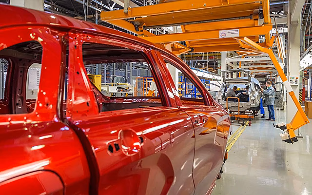 Производство российских автомобилей стало еще меньше зависеть от западных санкций