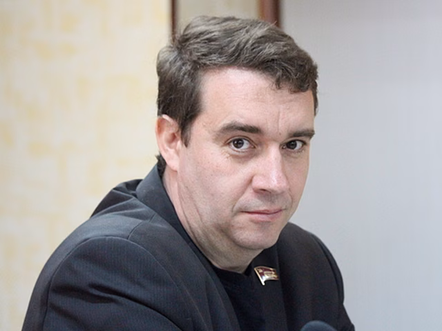 Митинг за сохранение «Тролзы». Саратовский депутат обвинил полицейских в провокации