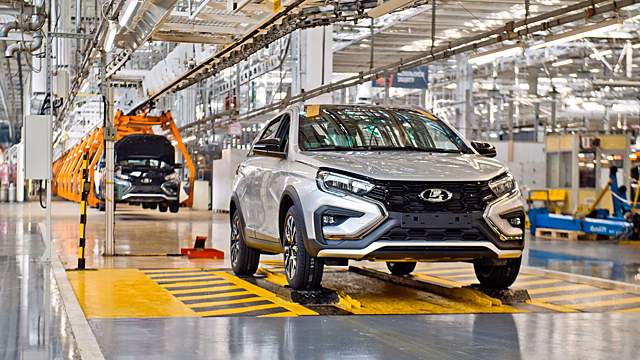 Новые модели АвтоВАЗа будут оснащаться панорамной крышей