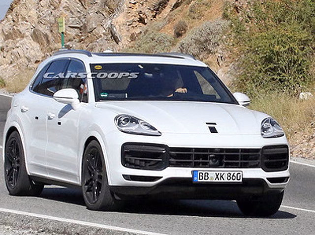 Серийный Porsche Cayenne нового поколения замечен на тестах