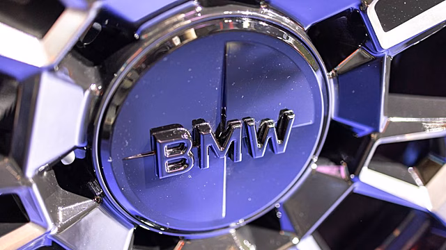 Обновленный BMW X1 замечен на тестах в Европе
