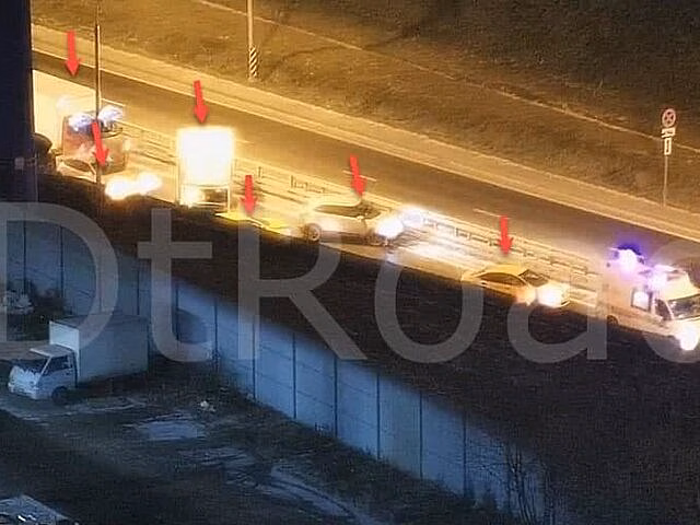 На проспекте Генерала Дорохова перекрыли движение из-за ДТП