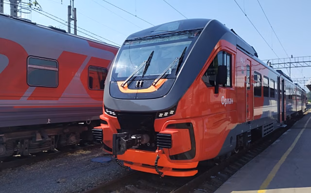 Состоялась тестовая поездка нового рельсового автобуса РА3 «Орлан» в Саратовской области