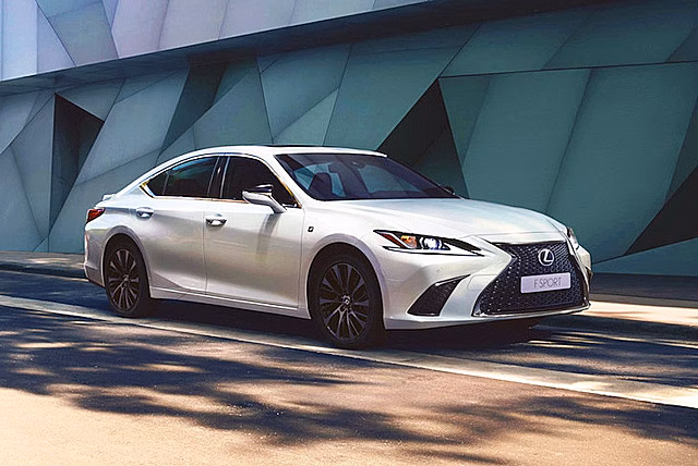 Lexus допустил полностью электрическое будущее F-Sport