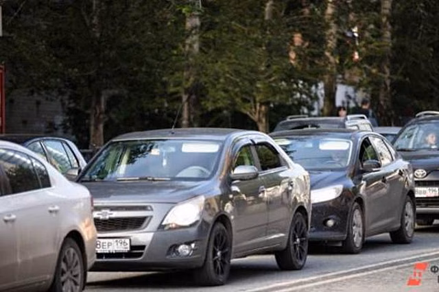 В Челябинске частично ограничат движение по плотине через Шершни