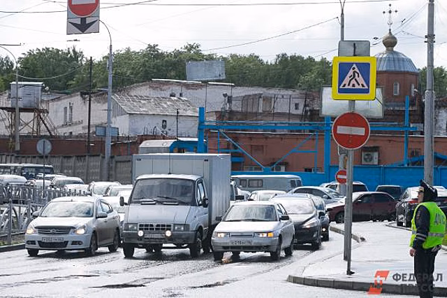"Ъ": онлайн обжалование штрафов ГИБДД не будет запущено в 2019 году